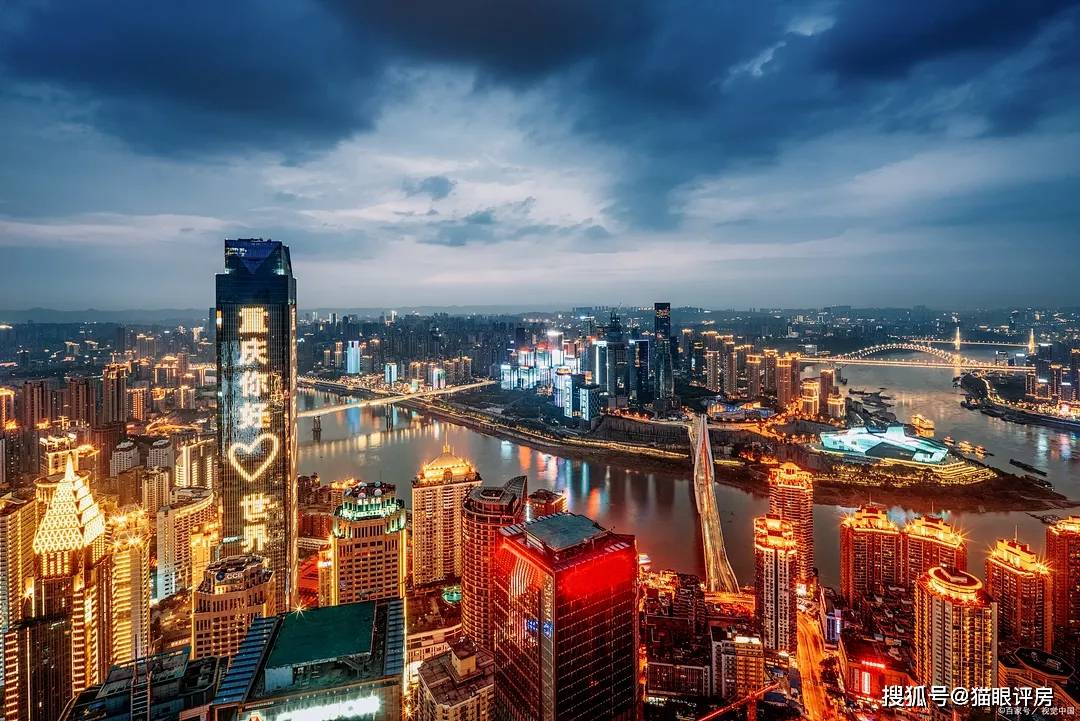 老重庆巷弄深处的秘密花园,特色小店探秘之旅